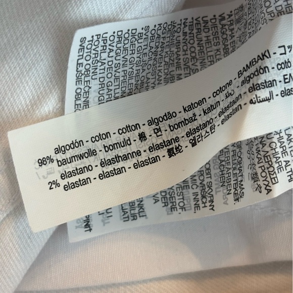 Stradivarius HIgh Waisted White Cream Denim Jeans Straight Leg Size 6 - Picture 7 of 9